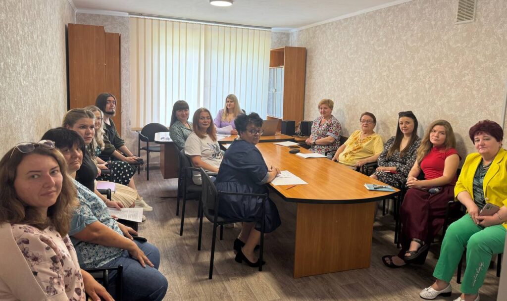У Мистецькій школі відбувся круглий стіл «Впровадження сучасних методів і технологій розвитку креативного середовища: результати і перспективи»